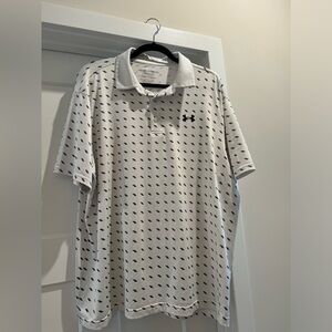 Men’s under Armour golf polo